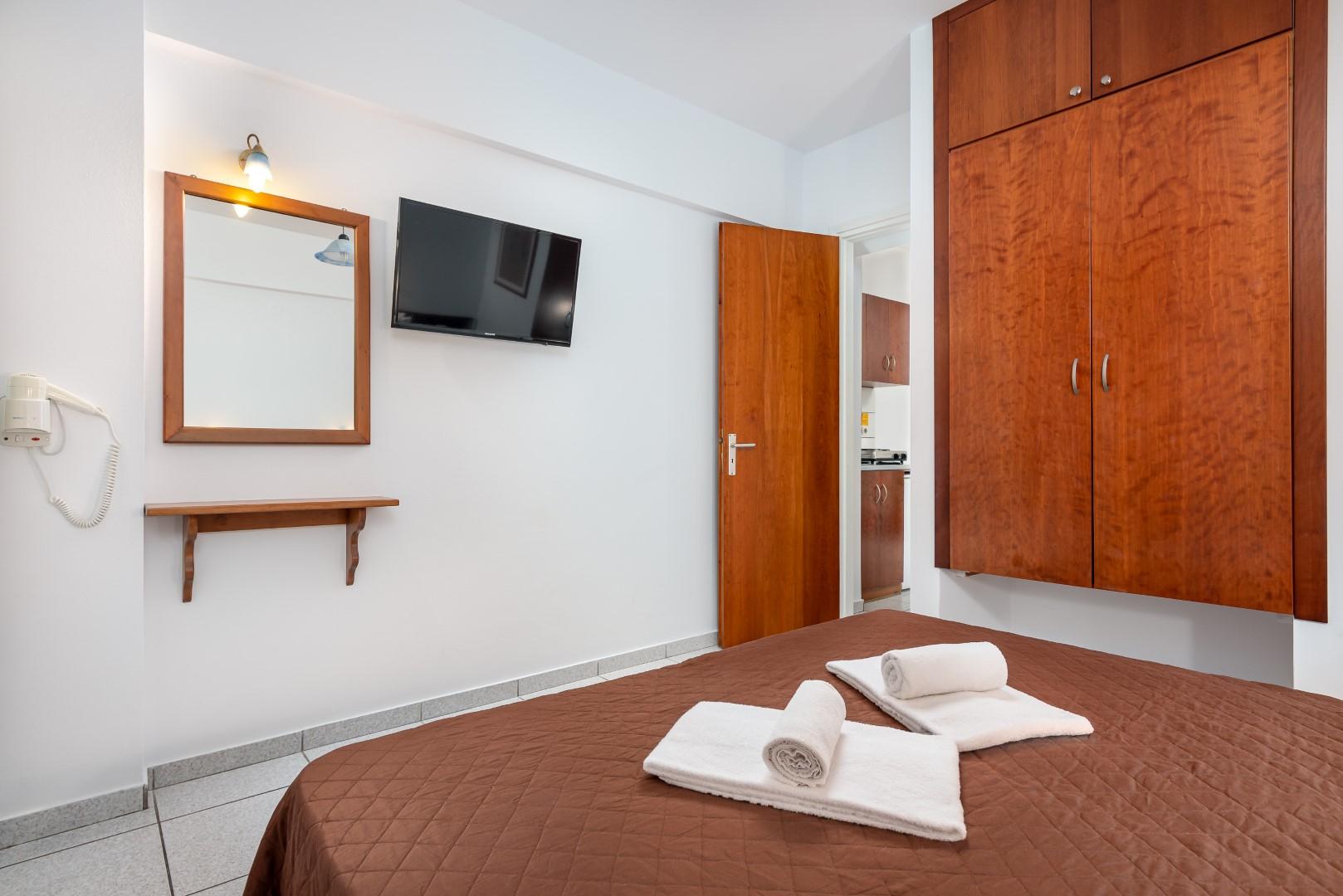 Bellos Hotel Apartments ヘルソニソス エクステリア 写真